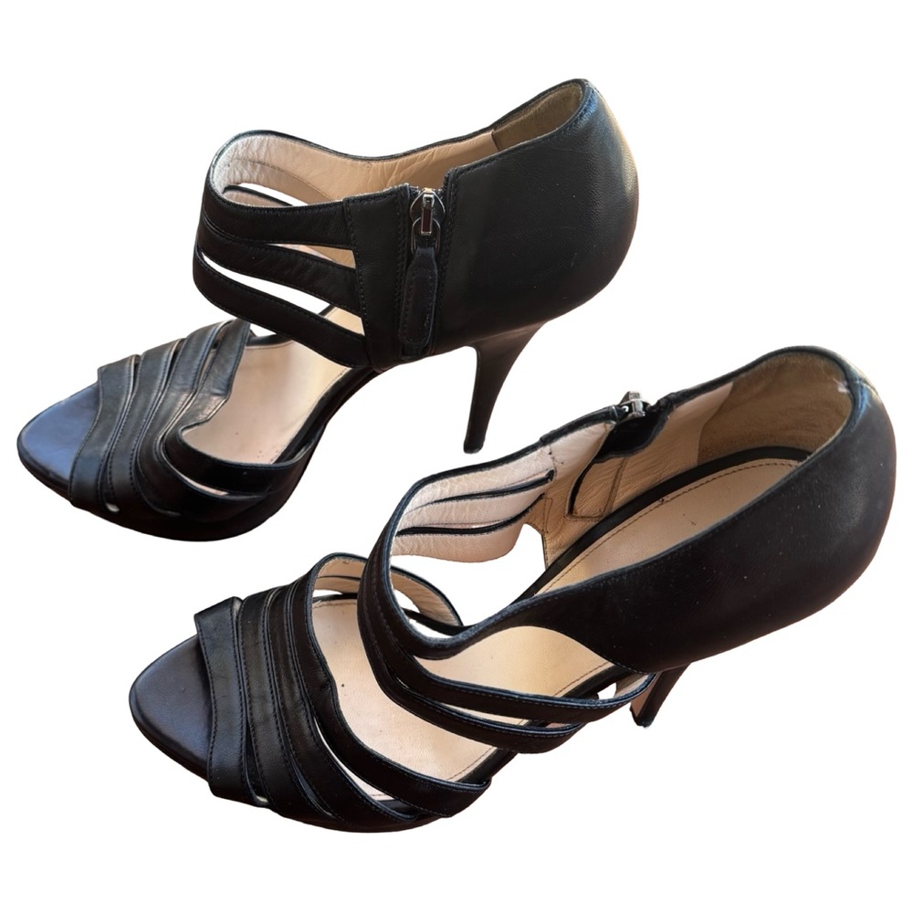 👑 Prada 5” Black Leather High Heels - Picture 2 of 11